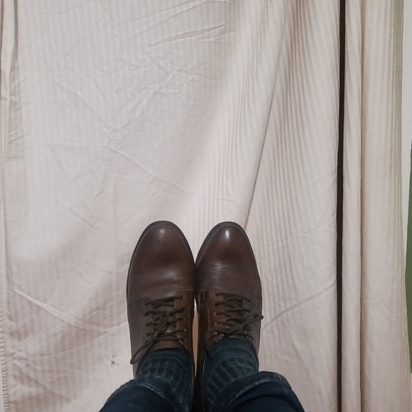 Frye Carson Oxfords size 9 - Picture 3 of 9